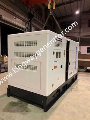 50HZ 27.5KVA 22KW 1500 RPM डीजल जेनरेटर घर के लिए अनुकूलित रंग
